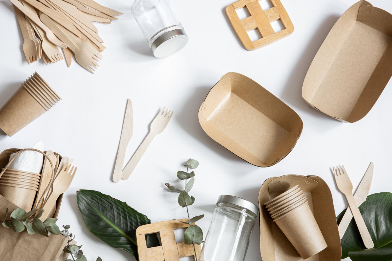 Envases reutilizables amigables con el medioambiente.